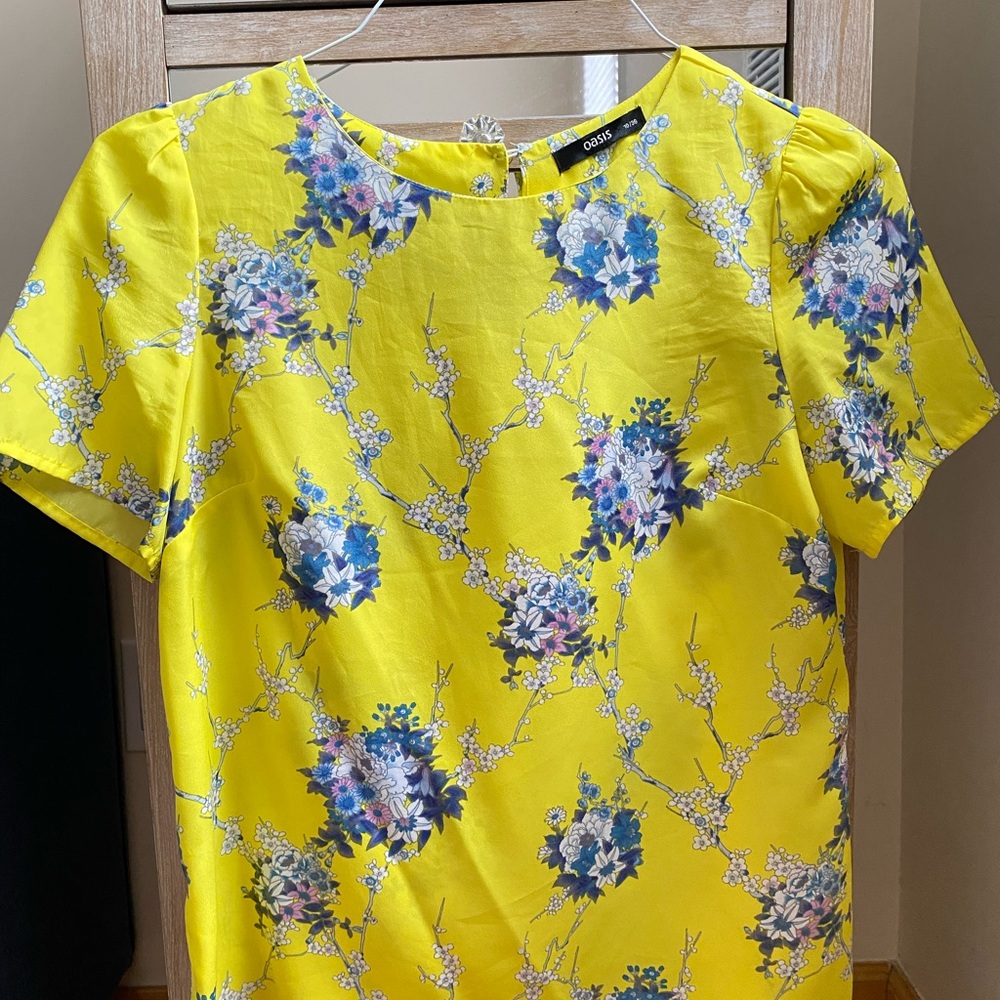 Oasis Vibrant Yellow Floral Top